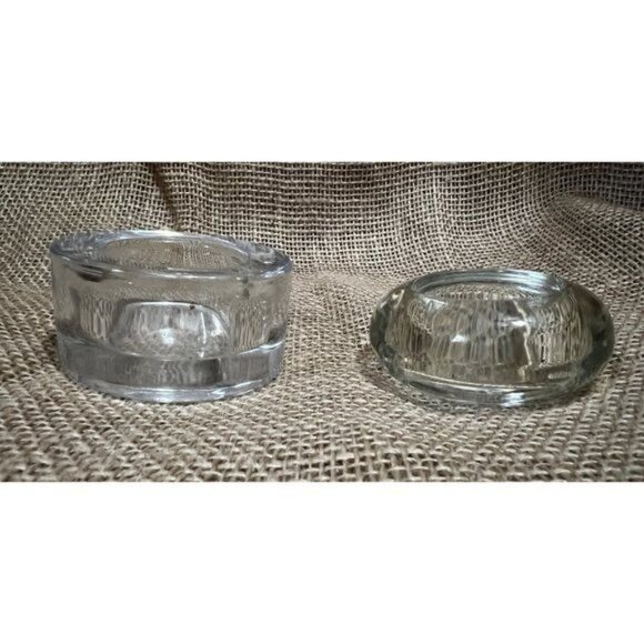 Set Of 2 Vintage Clear Glass Candle Stick Holder Votives Round Design For Home D - Picture 5 of 7